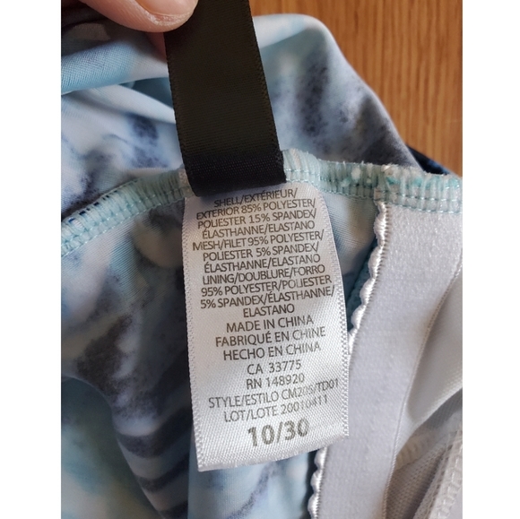 Club Ocean Ruffle Tankini - Picture 10 of 11